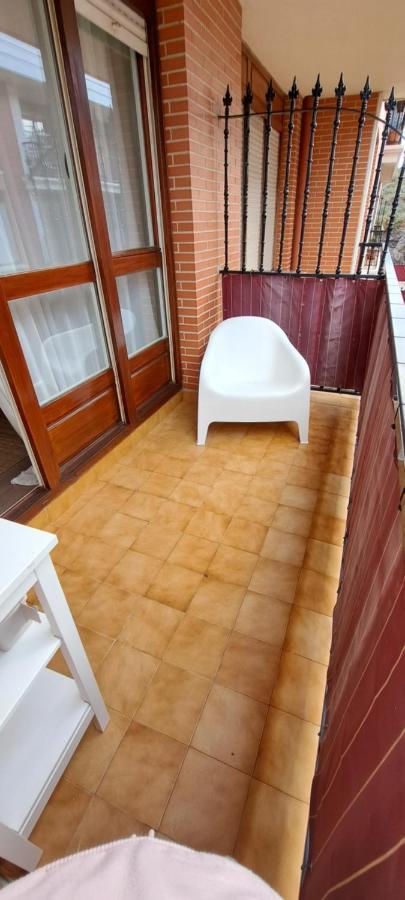 Apartamento Con Suite, Zona De Trabajo Y Yoga Wifi Y Garaje Кастро-Урдіалес Екстер'єр фото
