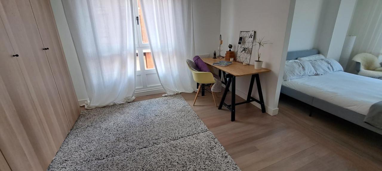 Apartamento Con Suite, Zona De Trabajo Y Yoga Wifi Y Garaje Кастро-Урдіалес Екстер'єр фото