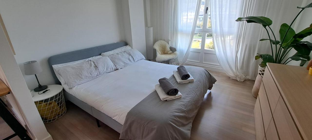 Apartamento Con Suite, Zona De Trabajo Y Yoga Wifi Y Garaje Кастро-Урдіалес Екстер'єр фото